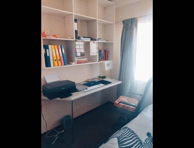 2 BEDROOM PROPERTY TO RENT IN KANNONIERS PARK